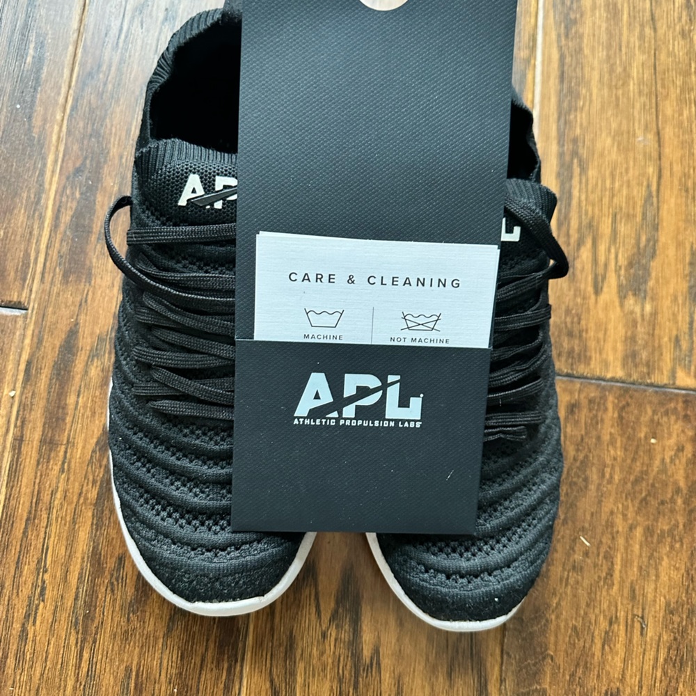 APL TechLoom Wave